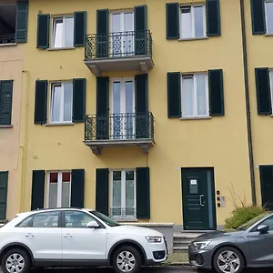 Valentina , Menaggio Italy