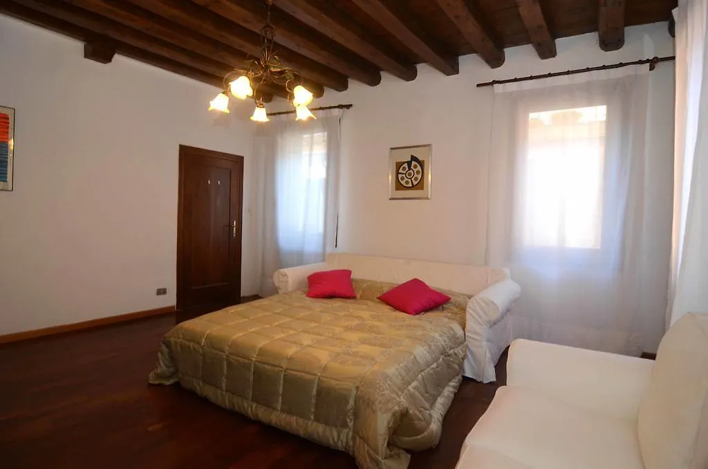 Venice Speon Canal Views Wifi Apartment