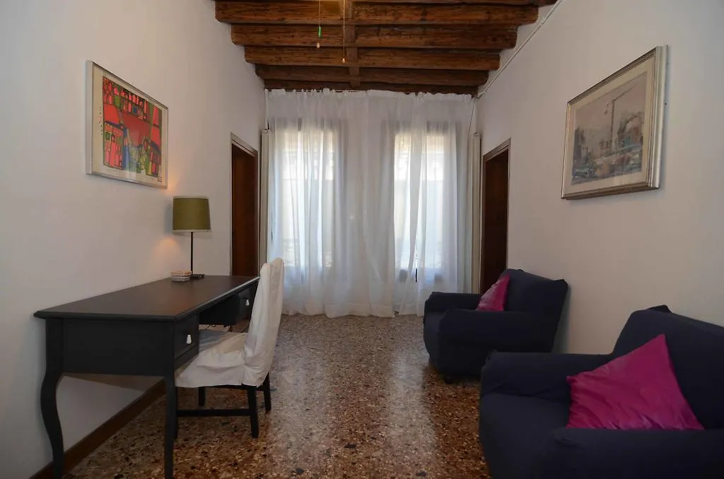 Venice Speon Canal Views Wifi Apartment